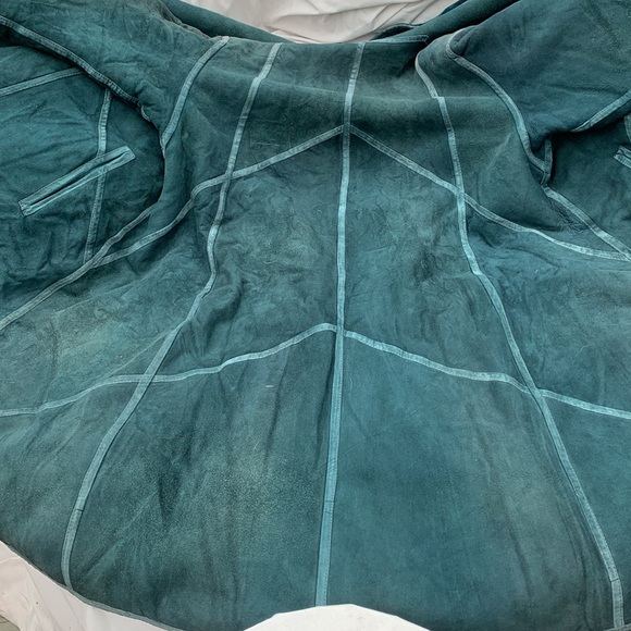 Sheep skin coat - Picture 5 of 5